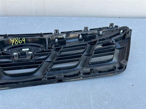 21 22 23 Subaru Crosstrek Grille OEM 91122FL240 - Picture 15 of 16