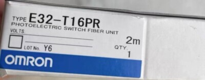 Omron E32-T16PR Glasfasereinheit Lichtschalter E32T16PR Neu im Karton