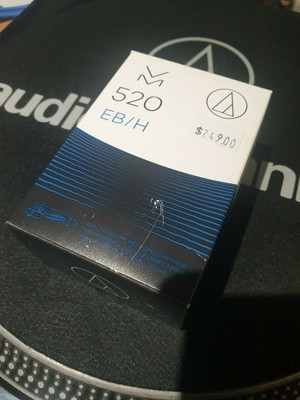 Audio-Technica VM520EB//H Headshell//Cartridge Combo Kit