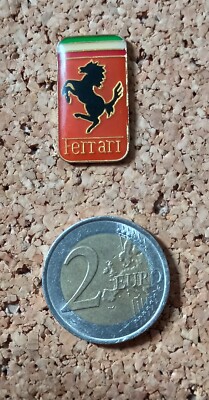 PIN'S FERRARI CHEVAL Automobile Auto Voiture Logo Emblème Marque