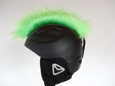 Irokese Helm Skihelm  grün extra lang  Hörner Ski Snowboard Haare Punk  Haarteil