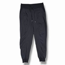 Lululemon Women  s Dance Studio Mid-Rise BLACK Jogger Full Length Pants Sz 8 EUC 