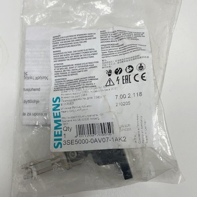 NEW FOR SIEMENS one 3SE5000-0AV07-1AK2 Separate actuator ONE Year Warranty
