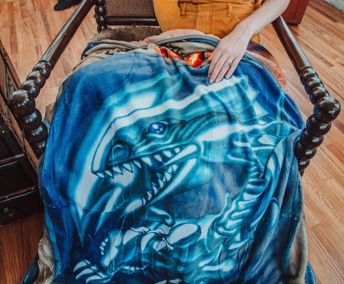 Yu-Gi-Oh! Manta De Forro Del Dragón Blanco De Ojos Azules | 45 x 60 Pulgadas - Imagen 8 de 8