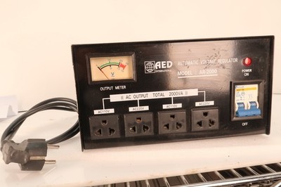 AED Int'l Model  AR-2000 2000 Watt Power Regulator Transformer Voltage Converter