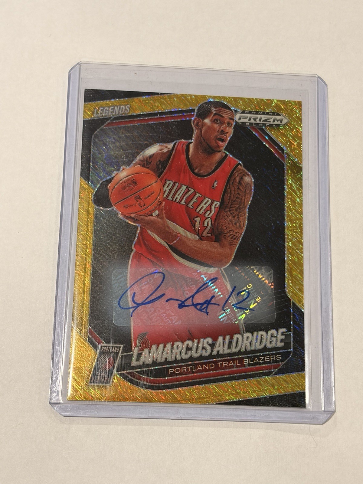 2024-25 Panini Prizm Black Lamarcus Aldridge Gold Shimmer FOTL Auto /10 Blazers view 1