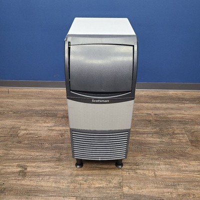Scotsman CU0415MA-1 Undercounter Ice Machine w/ Ice Bin (Scratch & Dent 2021)