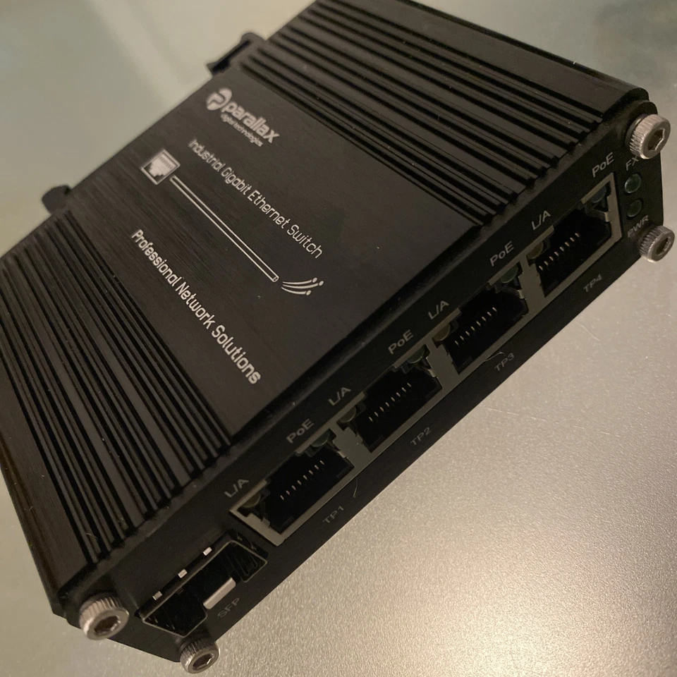 PDT-NSU-7104-MP-SF-I - 5 Port Industrial PoE Switch DIN Rail +12-48VDC - Image 2 of 4