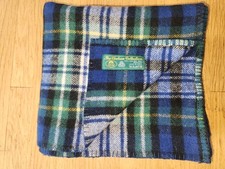 Vintage Stadium Blanket Wool 50"X57" Navy Tartan Plaid Very Good Condition