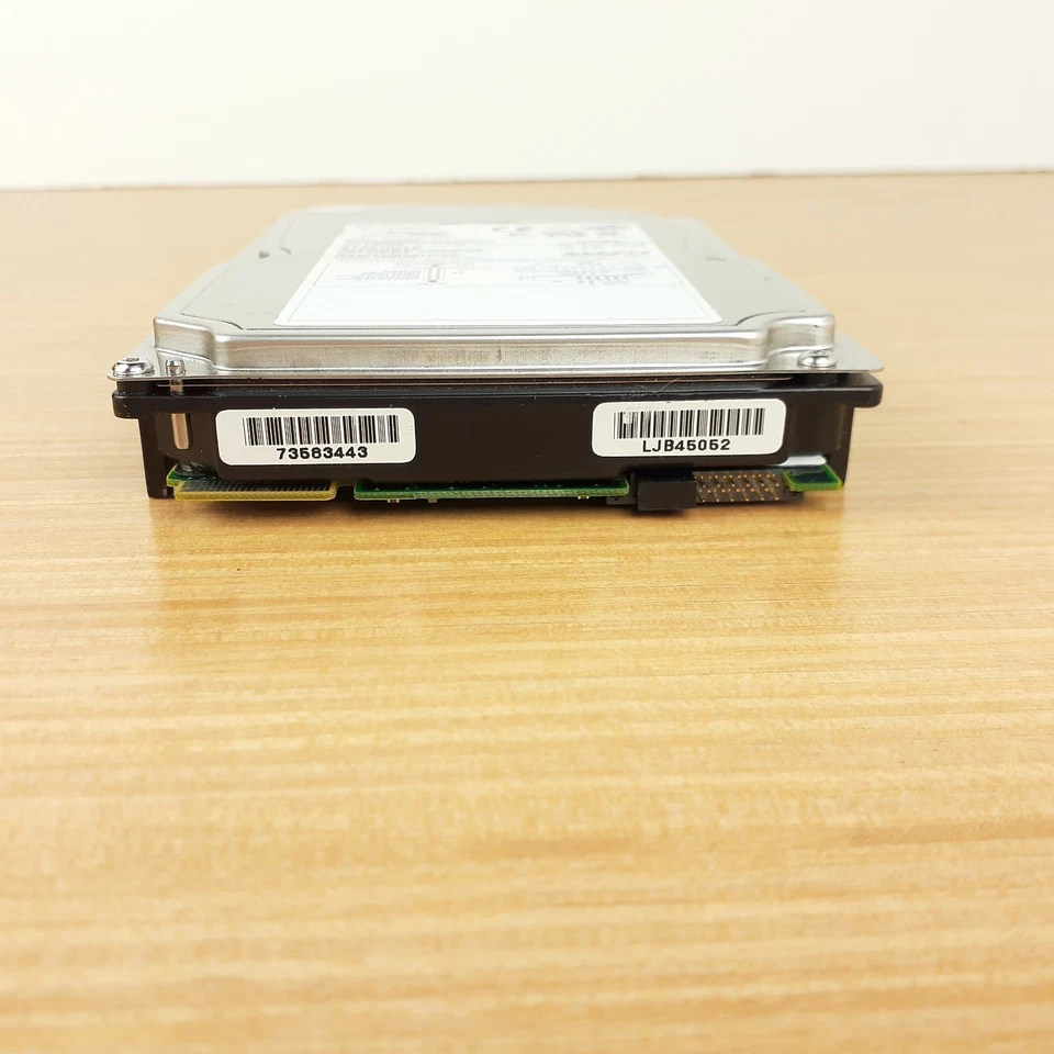 Seagate Cheetah SCSI Hard Drive ST39102LC 9.1GB 80-Pin 9J8006-001 UNTESTED - Image 3 of 4