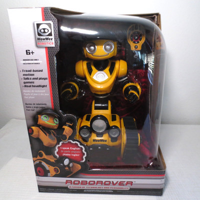 Roborover NIB Interactive Remote Control RC Robot NIB WowWee Robotics 8405