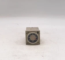 Omron H3CR-A8 Solid-State Timer AC24-48/DC12-48