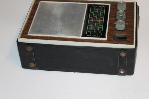 Vintage Granada 14 Transistor W/AFC AM/FM/Air/Police Band Radio 14VF68 - Picture 8 of 12