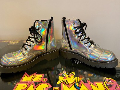 tuk holographic boots