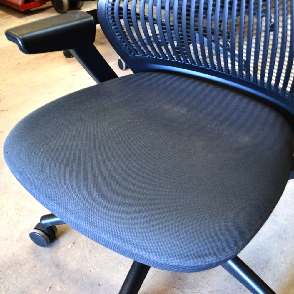 Lot of 2 Knoll ReGeneration Office Chair w Adjustable Arms