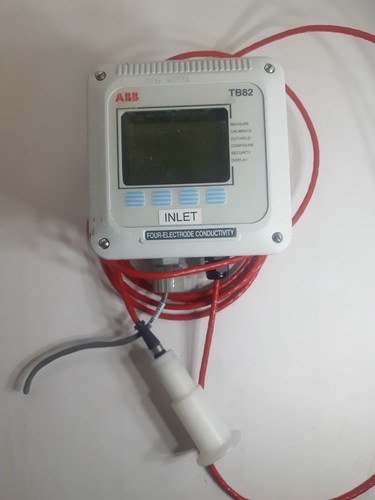 ABB TB82 Conductivity Transmitter - PT100 + TB451E33 Sensor - Picture 5 of 6