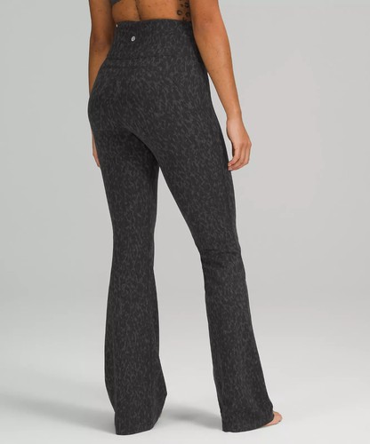 LULULEMON Groove Pant Flare Super HR 