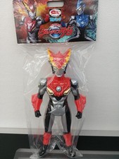 Bullmark Ultraman Rosso Sofubi