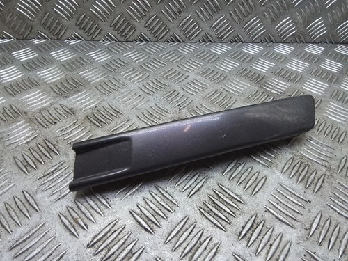 Volkswagen PASSAT B6 2006 Links Zierleiste Stoßstange Stoßfänger vorne