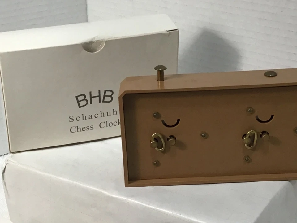 BHB Schachuhr German Mechanical Official Chess Clock NOS - Image 4 of 4