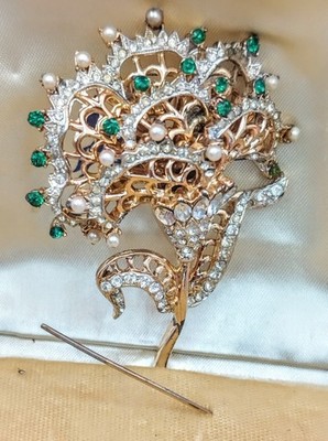 Vintage Brosche CORO Dekor ''Strauß'' vergoldet Perlen Strass. signiert. 20. Jh.