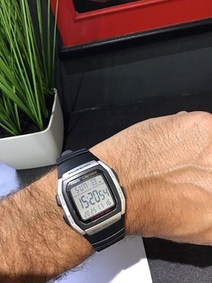 Casio 3239 W-96H Herren Digital Quarz Uhr Illuminator. Voll funktionsfähig.  