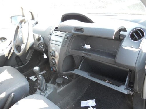 Amortisseur avant gauche TOYOTA YARIS 2 PHASE 1 485200D030 - Photo 3/9