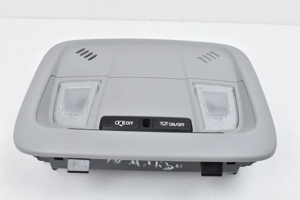 Luz cúpula superior console central Chevrolet Malibu 2016 2019 fabricante de equipamento original - Imagem 3 de 4