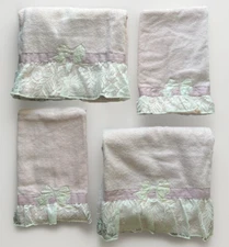 Vintage JCPenneys 4 piece Pink Bath Towel Set Lace Satin Bow Bath Face