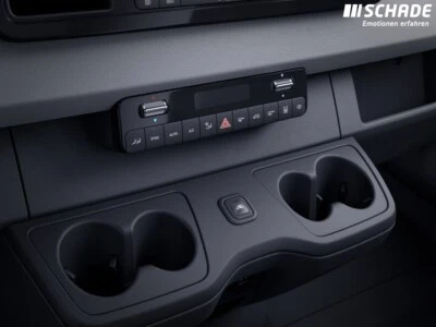 Original Mercedes Benz Sprinter 907-910 Doppelcupholder (Code FG8)