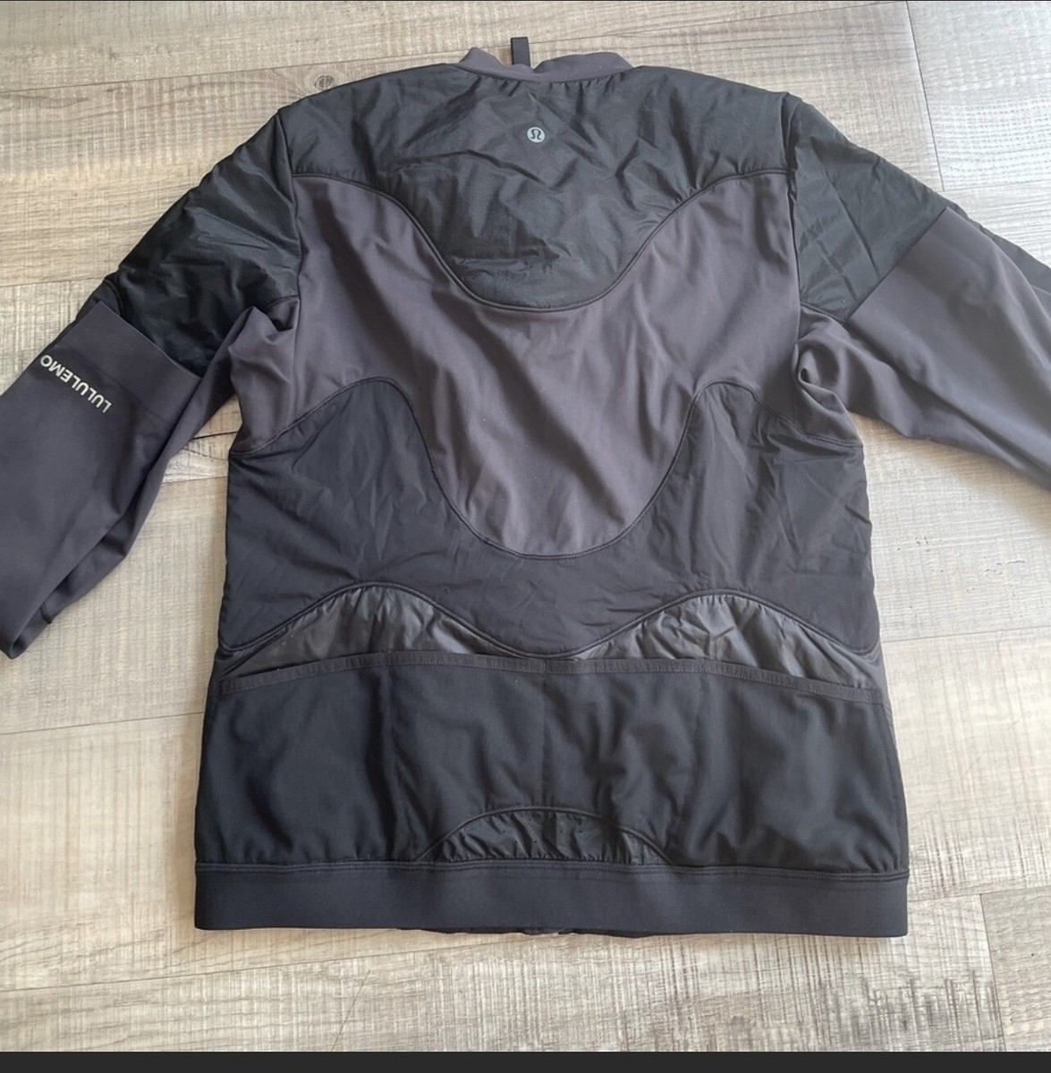 ルルレモン ランニングジャケット Polar Pace Run Jacket Polar Pace Run Jacket | ジャケット&アウター | Lululemon JP