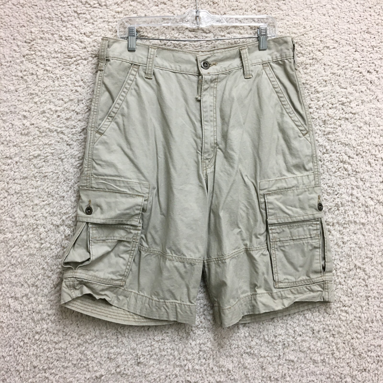 Levis Shorts 32 Mens Beige Cargo Pockets Flat Front Workwear Outdoor Classic