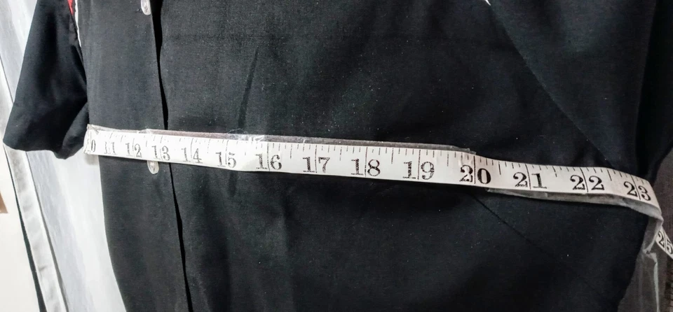 Camisa de boliche masculina vintage Hilton anos 60 com botões tamanho 40 Ancy / El Rey Lounge  - Imagem 4 de 4