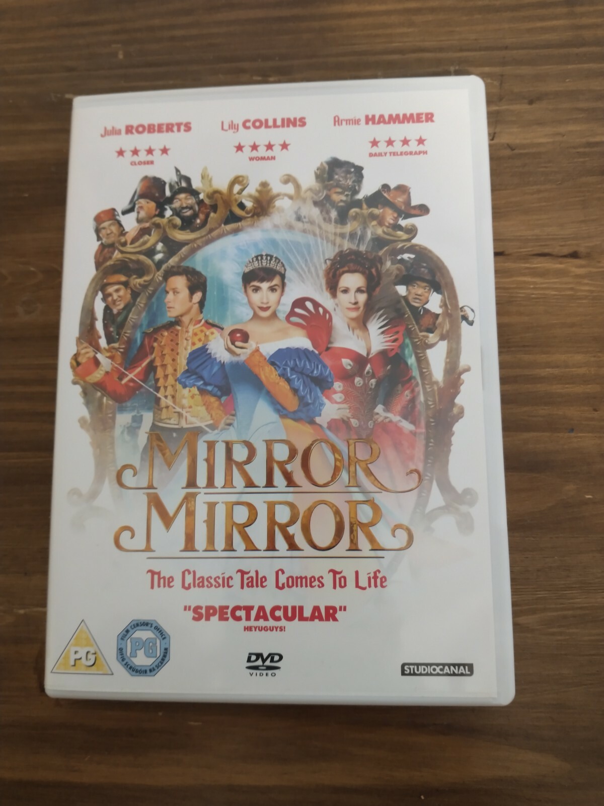 Mirror mirror dvd film movie 2012 Julia Roberts VGC