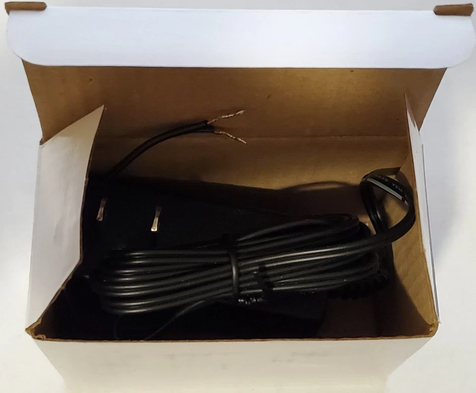 Power Supply 12V DC 1Amp 1A Switching Adapter Transformer Charger X 3 UL Listed - Image 4 of 4