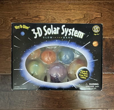 Way To Glow! 3D Solar System Glow-in-the-Dark Hanging Planets Kit Ages 8+