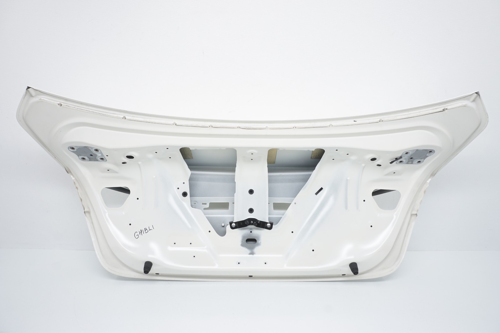 2014-2020 MASERATI GHIBLI OEM REAR TRUNK LID DECK PANEL SHELL WHITE (DEFECT)