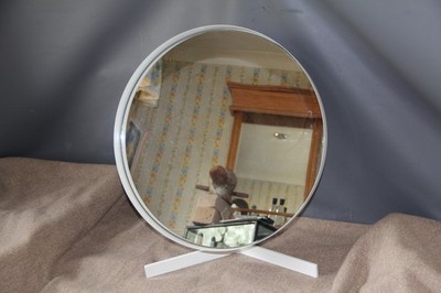 Vintage Mid Century 60er Jahre großer runder Tisch Metall Spiegel von Durlston Designs