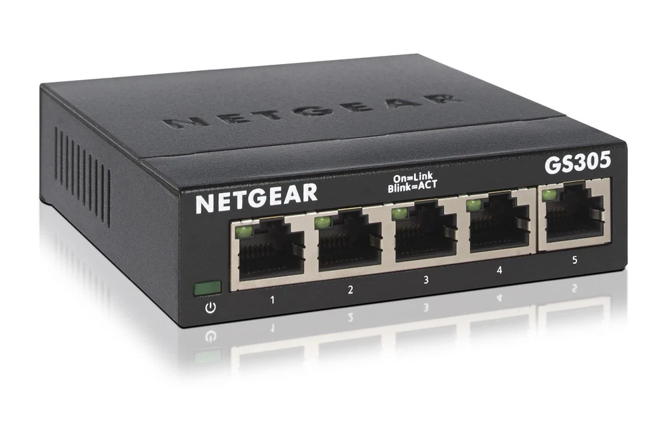 Netgear Gs305 5-ports Gigabit Ethernet Network Switch Hub 2 x LAN cables 2m 3m