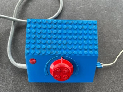 Lego Transformator Nr. 740, 220V/50Hz, Hersteller Siemens, mit Anschlusstecker - Bild 1 von 3