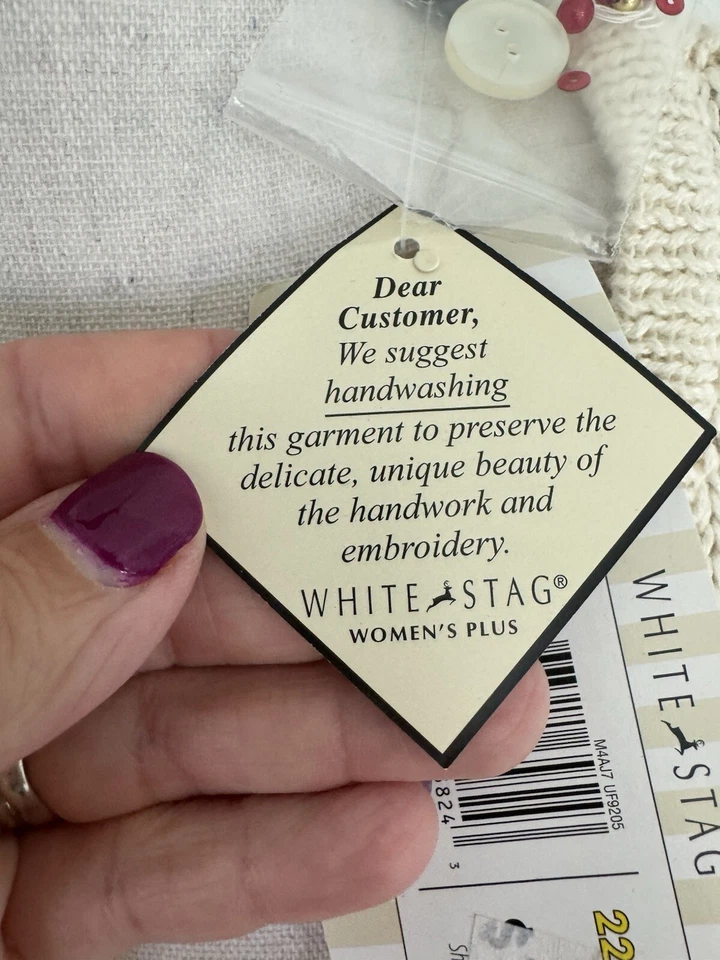 Nuevo con etiquetas Chaleco Ciervo Blanco Mujer Plus Rojo Cardenales Pájaros (22W 24W) Cuentas 3D Lentejuelas Foto 3 de 4