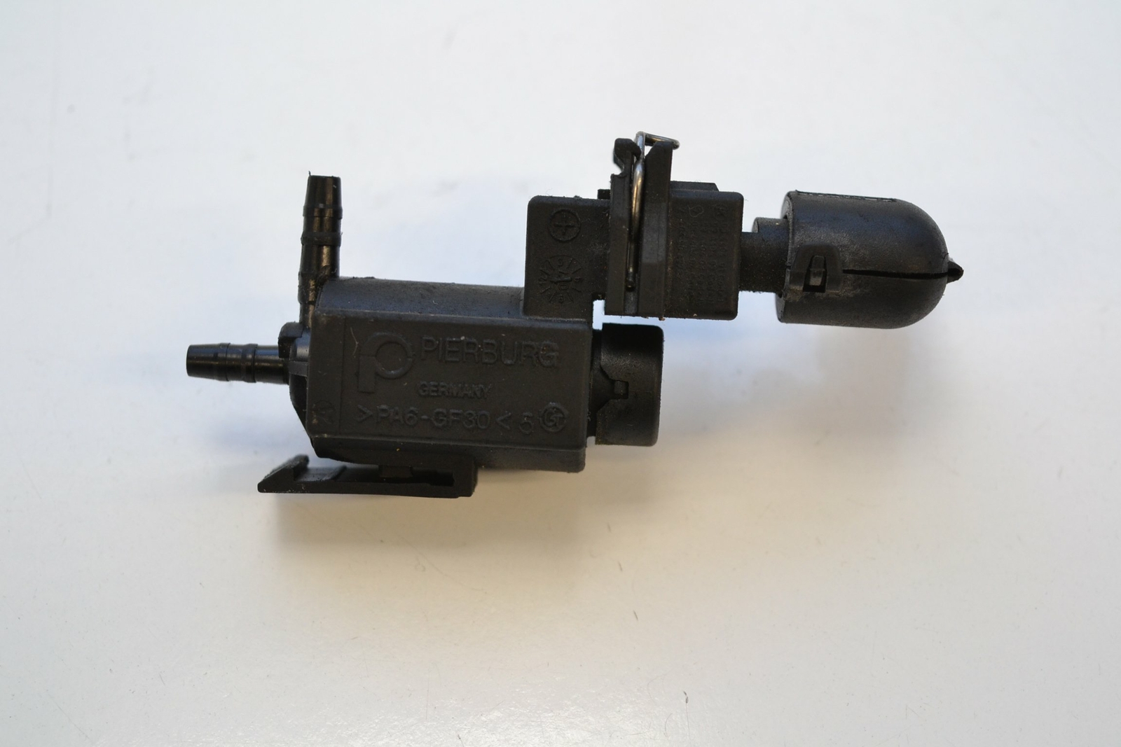 BMW X5 E70 3.0d 2007 RHD Solenoid Vacuum Valve 1742712 1753936 | eBay
