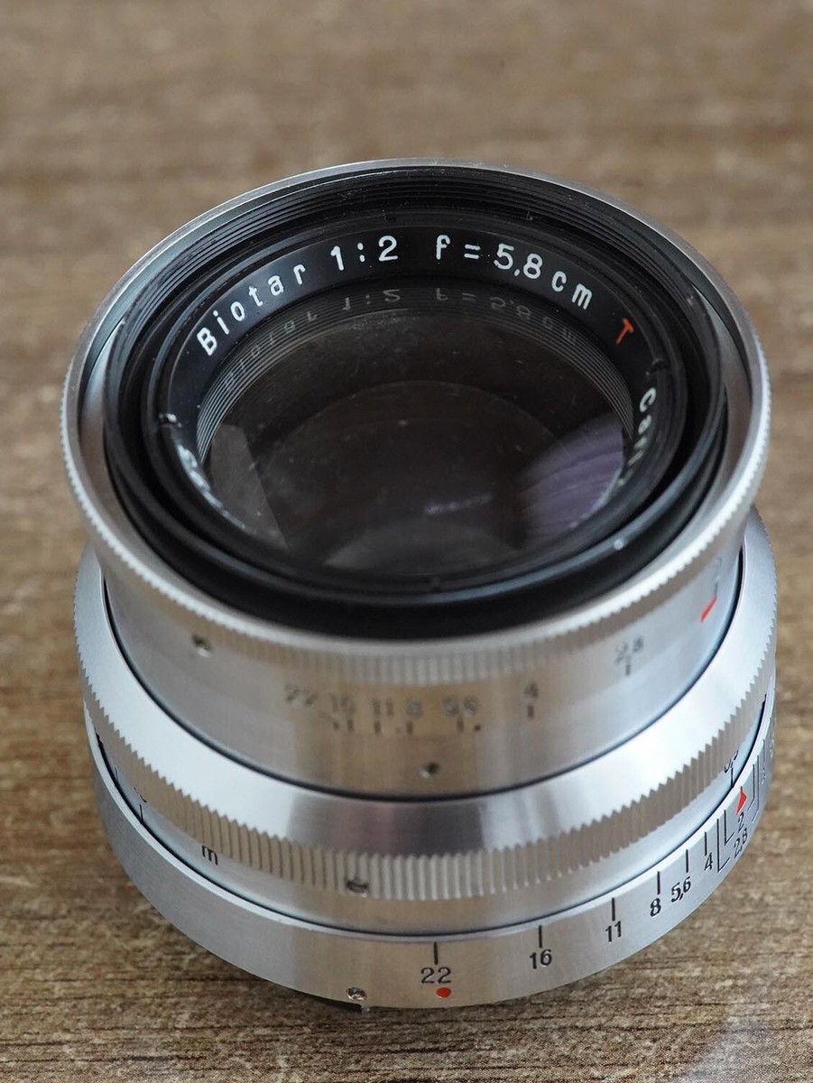 Biotar red “T” Carl Zeiss Jena 58mm f/2 №3442793 17-blades Exakta