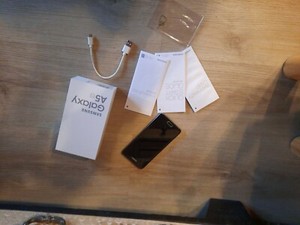 Samsung  Galaxy A5 (2016) SM-A510F 16GB Smartphone - Schwarz ohne SIMLOCK OVP