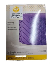 Wilton Decorator Preferred Purple Fondant Vanilla Flavored 24oz BuyMore/SaveMore