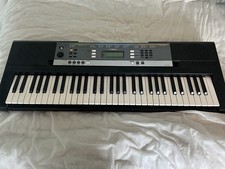 Yamaha YPT-240 Digital Keyboard 61-Key With USB input Sound Effects And Lessons