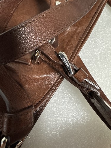 Borsa tascabile PRADA grande in pelle marrone - Foto 22 di 23