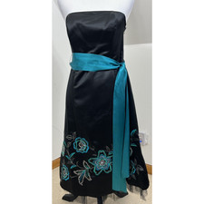 Debut Skater Dress Evening Fit & Flare Floral Black & Blue Satin Size 10 Sequin