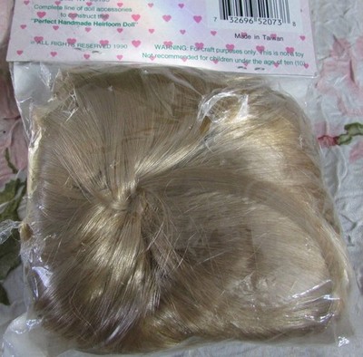 Syndees Crafts Doll BLONDE Synthetic Wig 10 1/2-11 1/2 In Head NIP #52073
