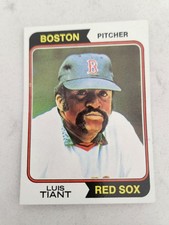 MLB Hall of Famer Luis Tiant (Boston Red Sox) Topps Baseball Card ('73 Season)